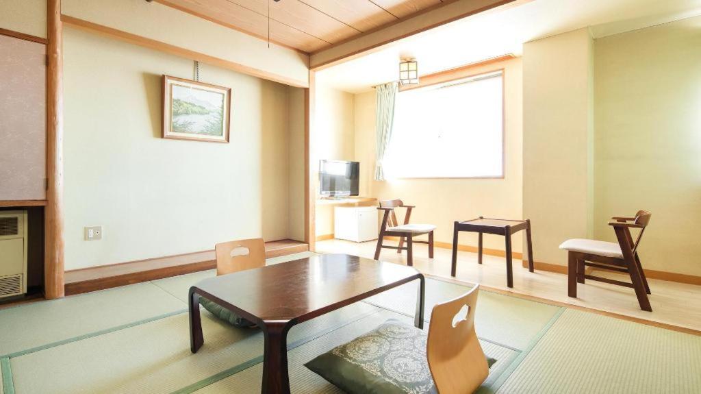 Akakura Park Hotel Myoko Buitenkant foto